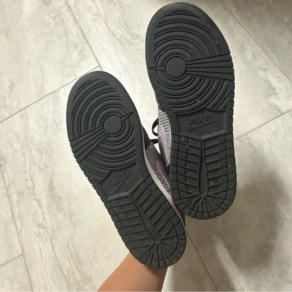 Houndstooth Jordan - Picture 3 of 3